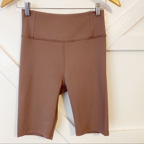 girlfriend collective Pants - Girlfriend Collective FLOAT Ultralight High Rise Bike Short Sz Medium